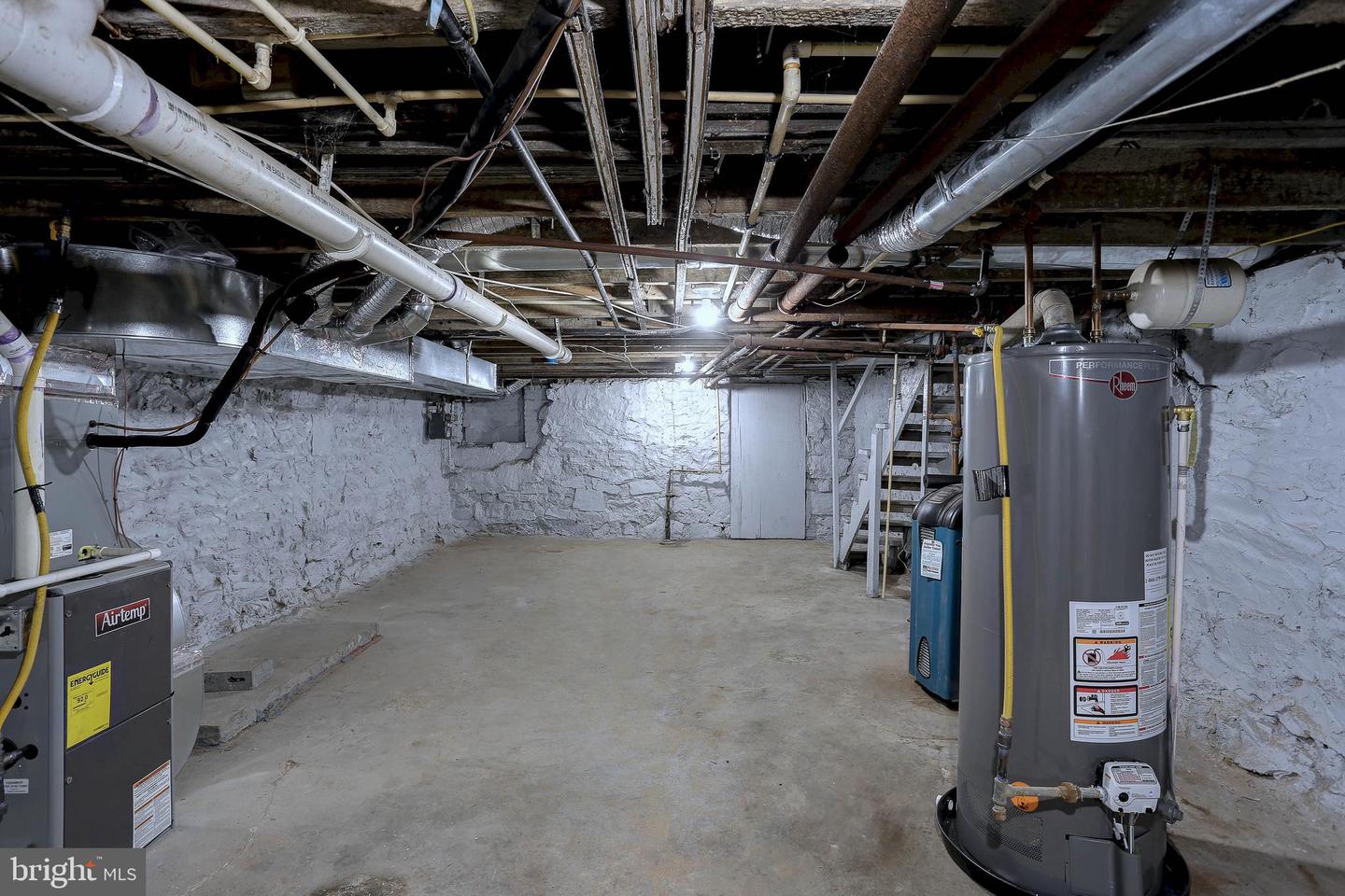 4104 Fairview Ave Property Photo 24