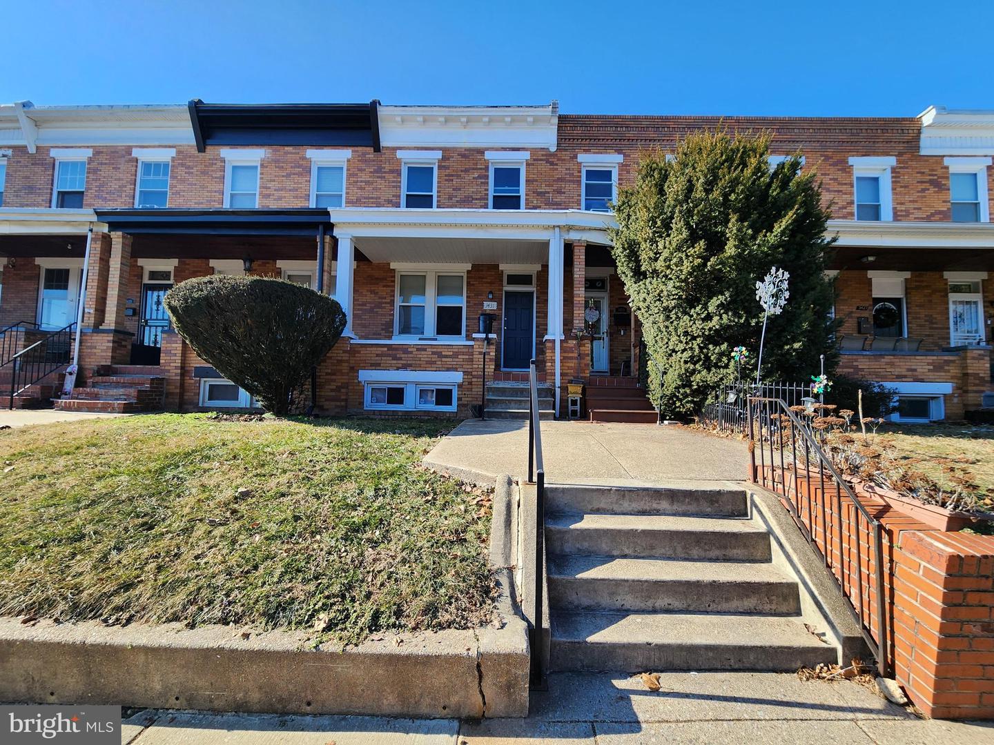 3431 Dudley Ave Property Photo