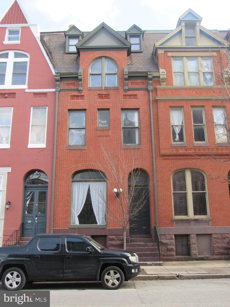 1931 SAINT PAUL ST Property Photo 1