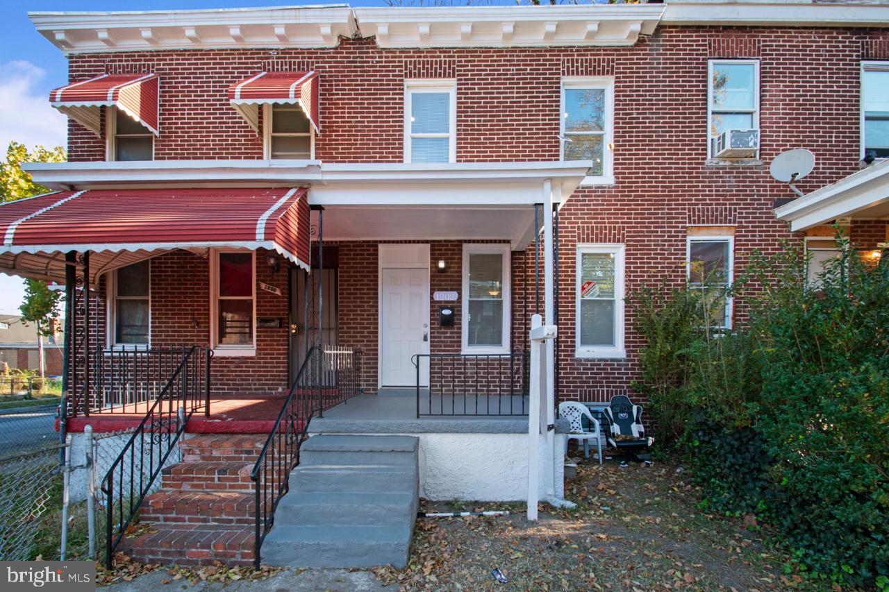 1202 Darley Ave Property Photo