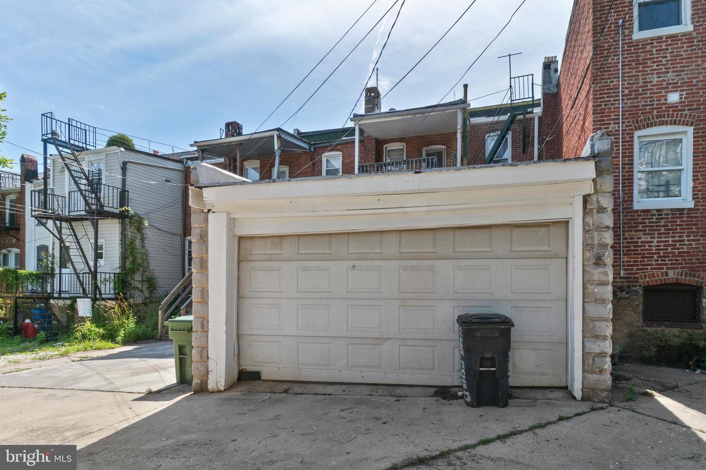 3311 Guilford Ave Property Photo 4