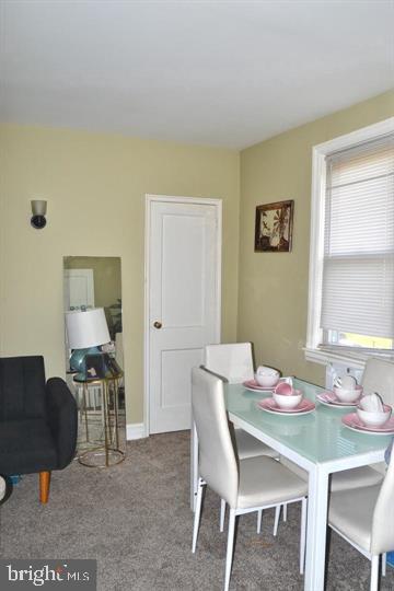3711 W Franklin St Property Photo 8
