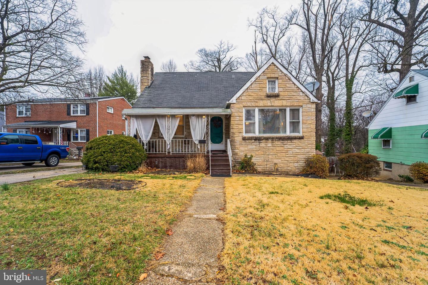 Baltimore City College Real Estate Listings Main Image