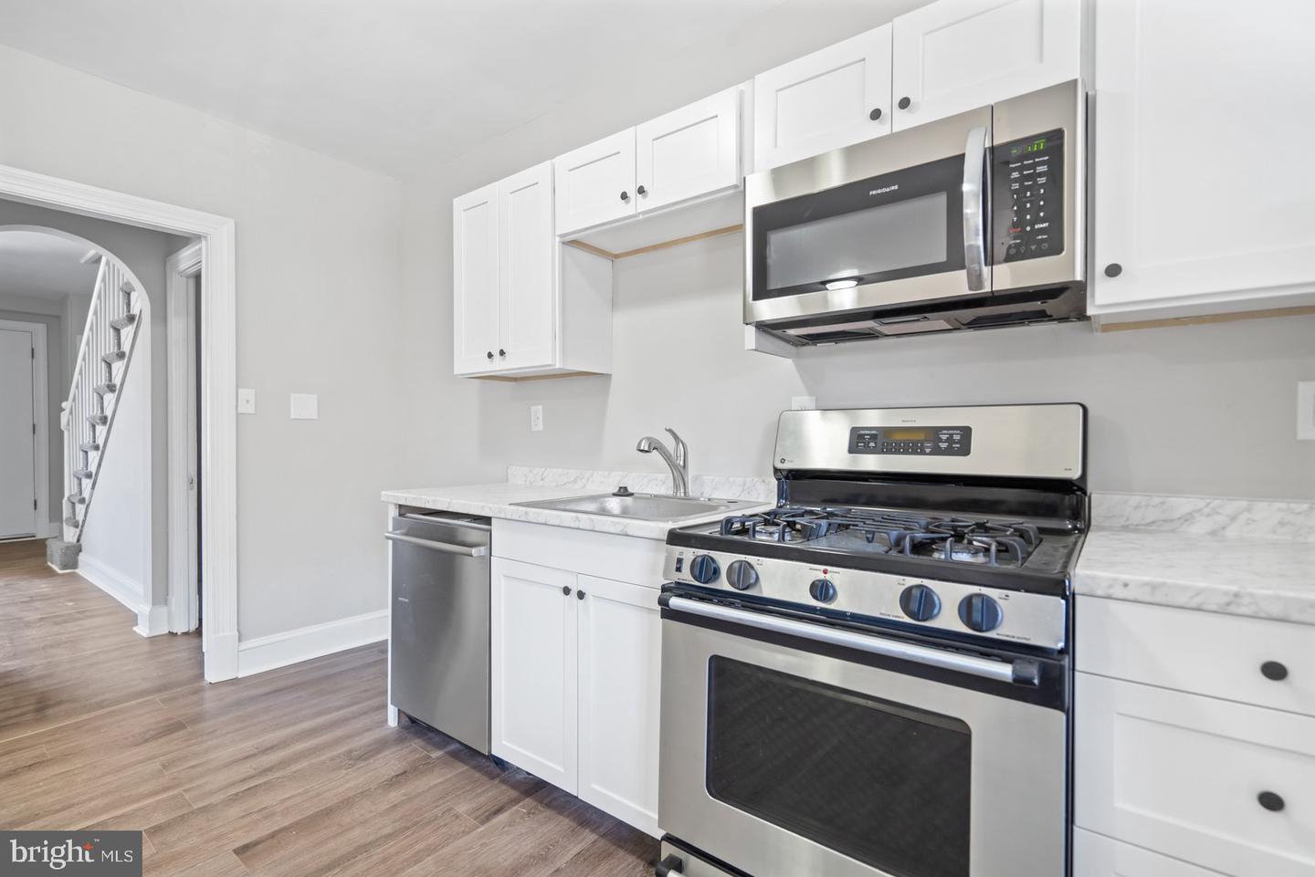5 Rosedale St S Property Photo 14