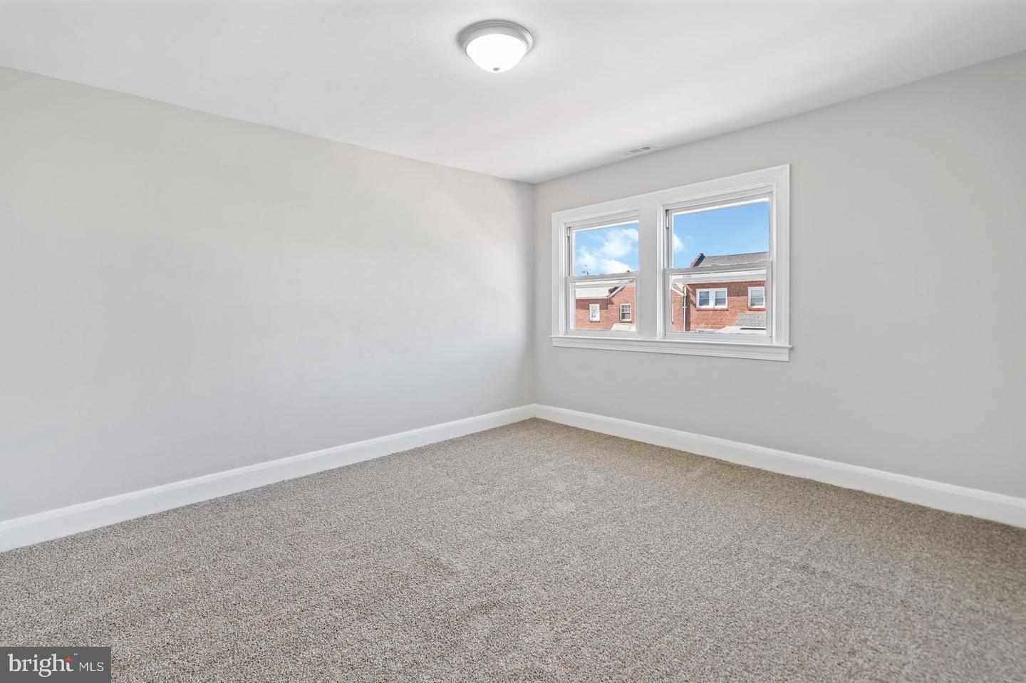 5 Rosedale St S Property Photo 22
