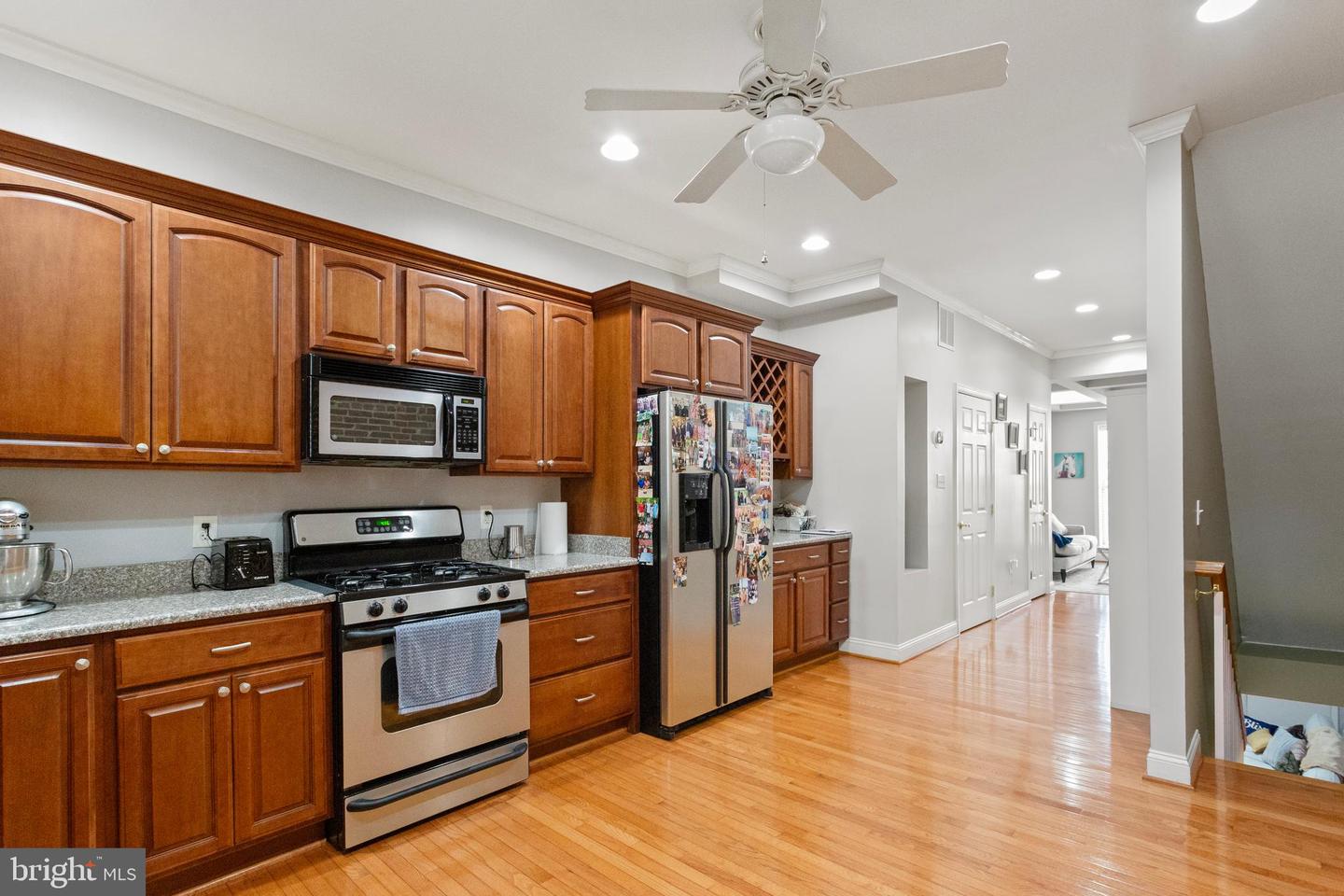 6 Decker Ave Property Photo 6