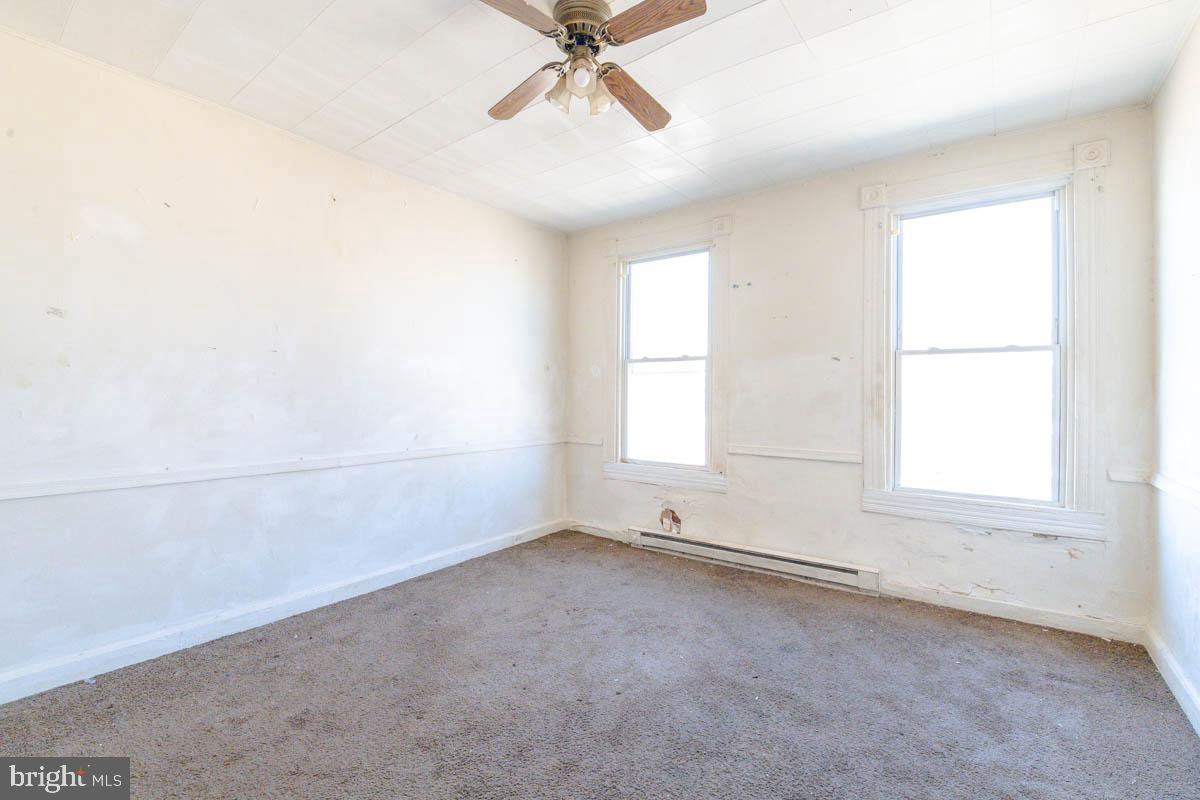 419 Furrow St Property Photo 10