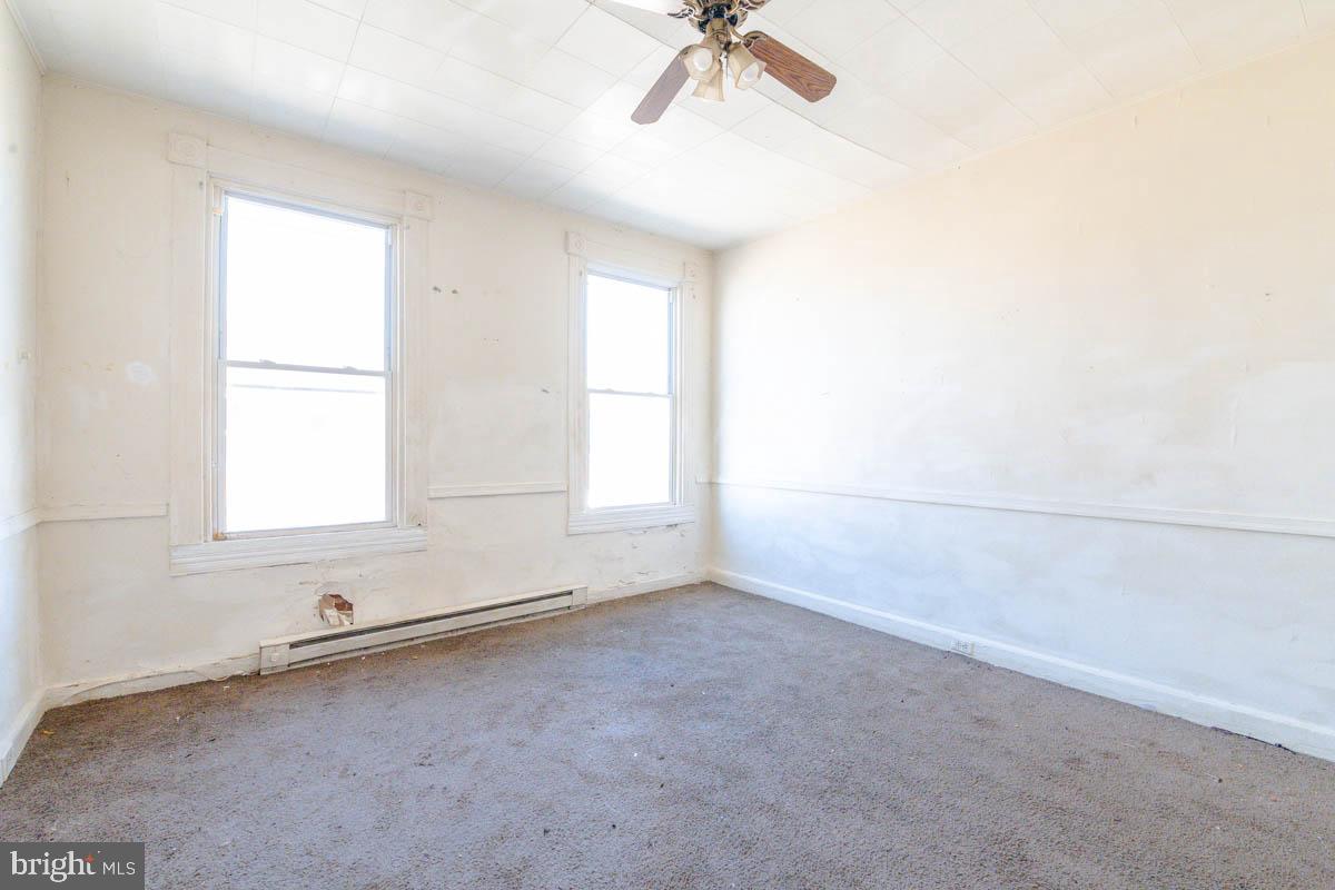 419 Furrow St Property Photo 11