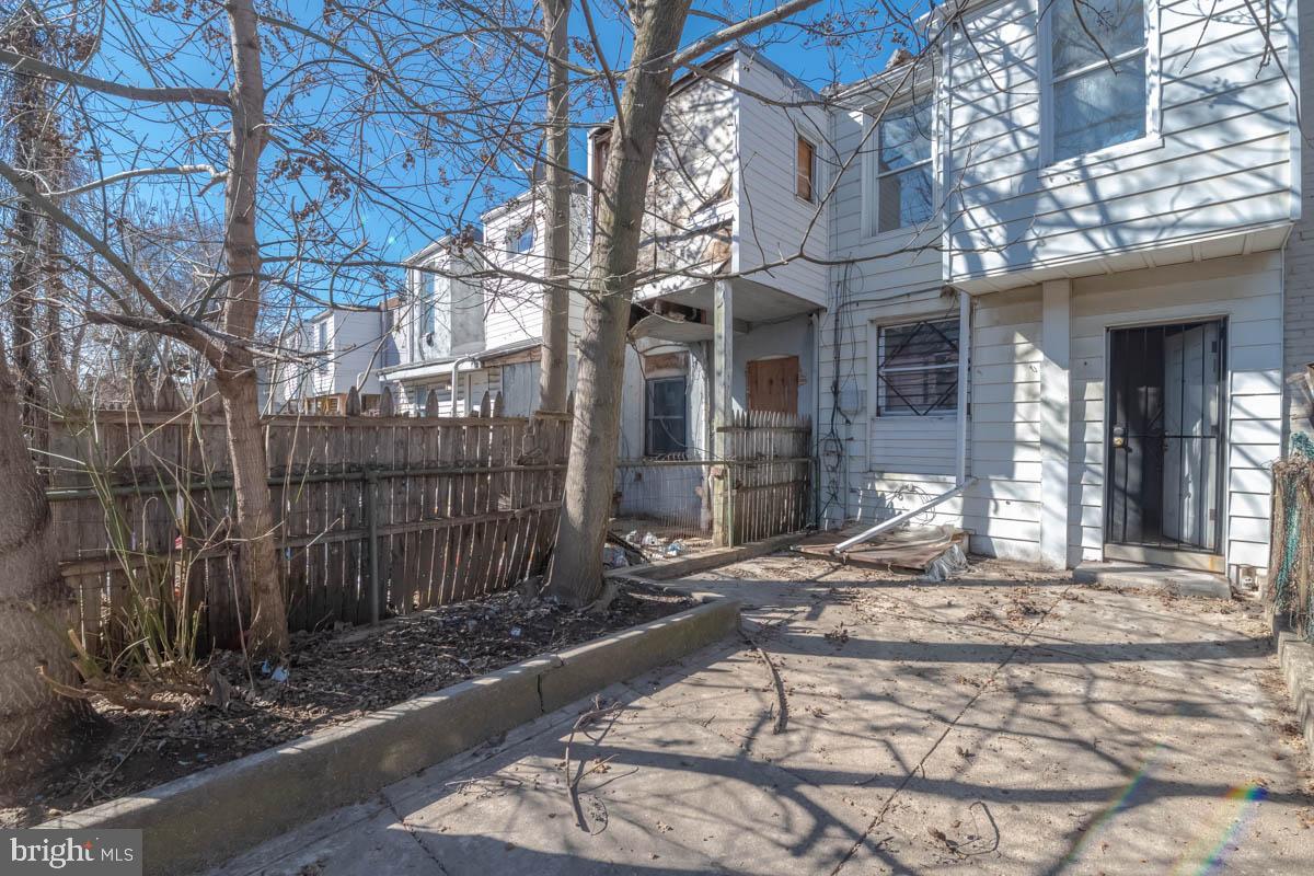 419 Furrow St Property Photo 24