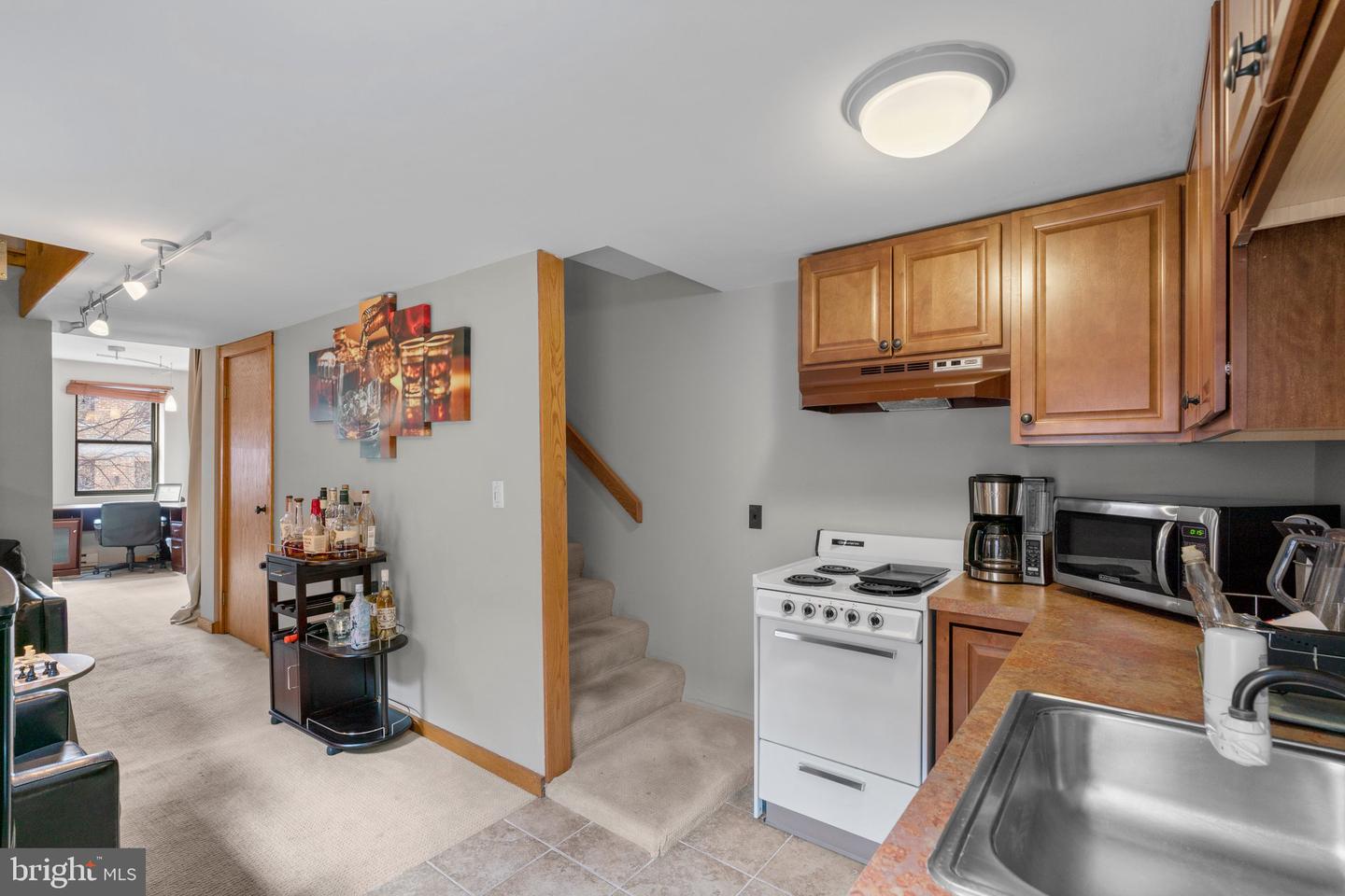 1608 Eastern Ave Property Photo 21