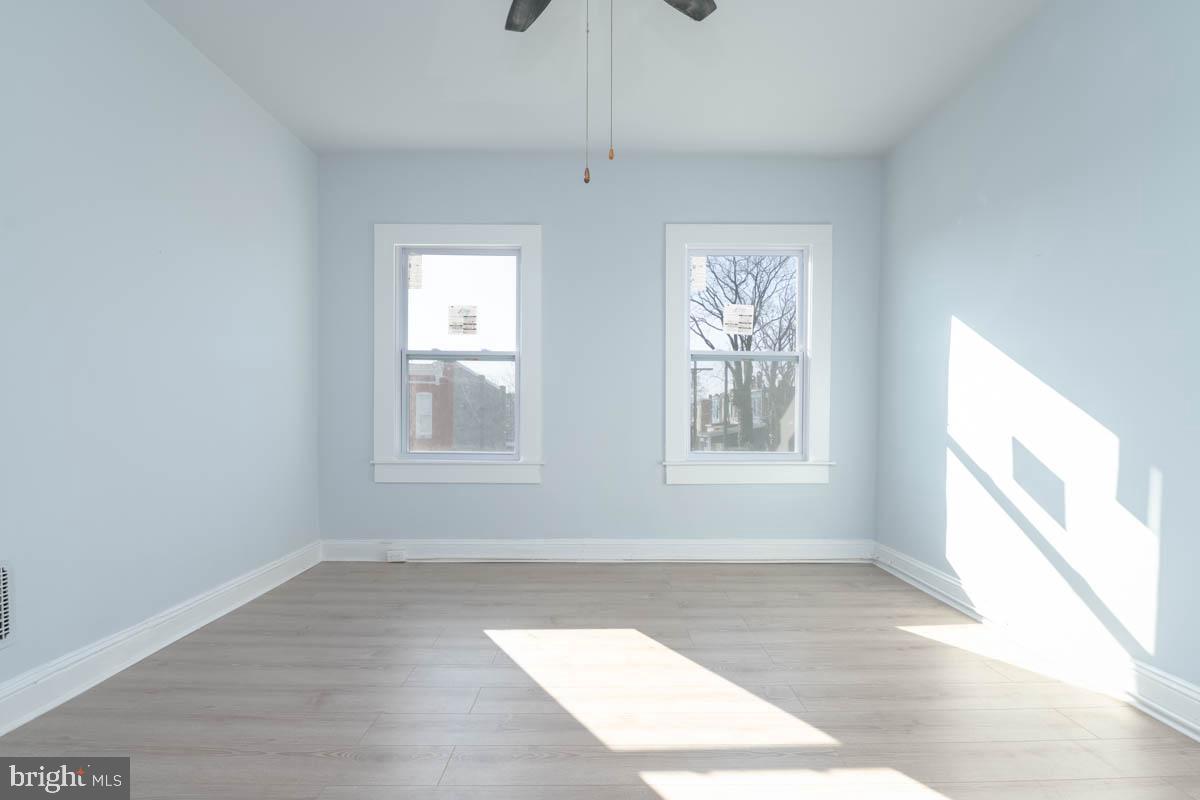 1515 N Montford Ave Property Photo 20