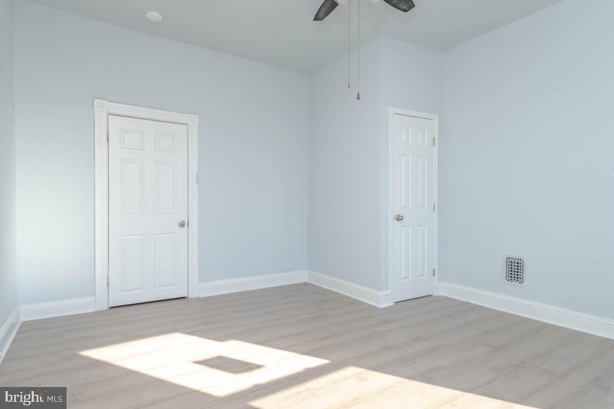 1515 N Montford Ave Property Photo 22