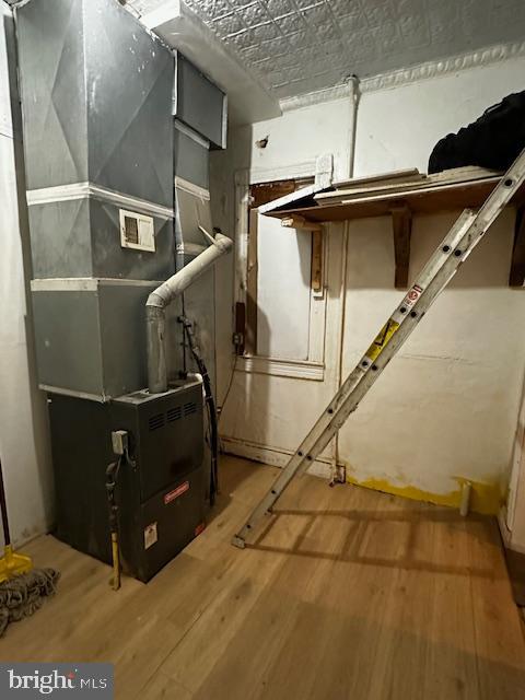2424 Greenmount Ave Property Photo 15