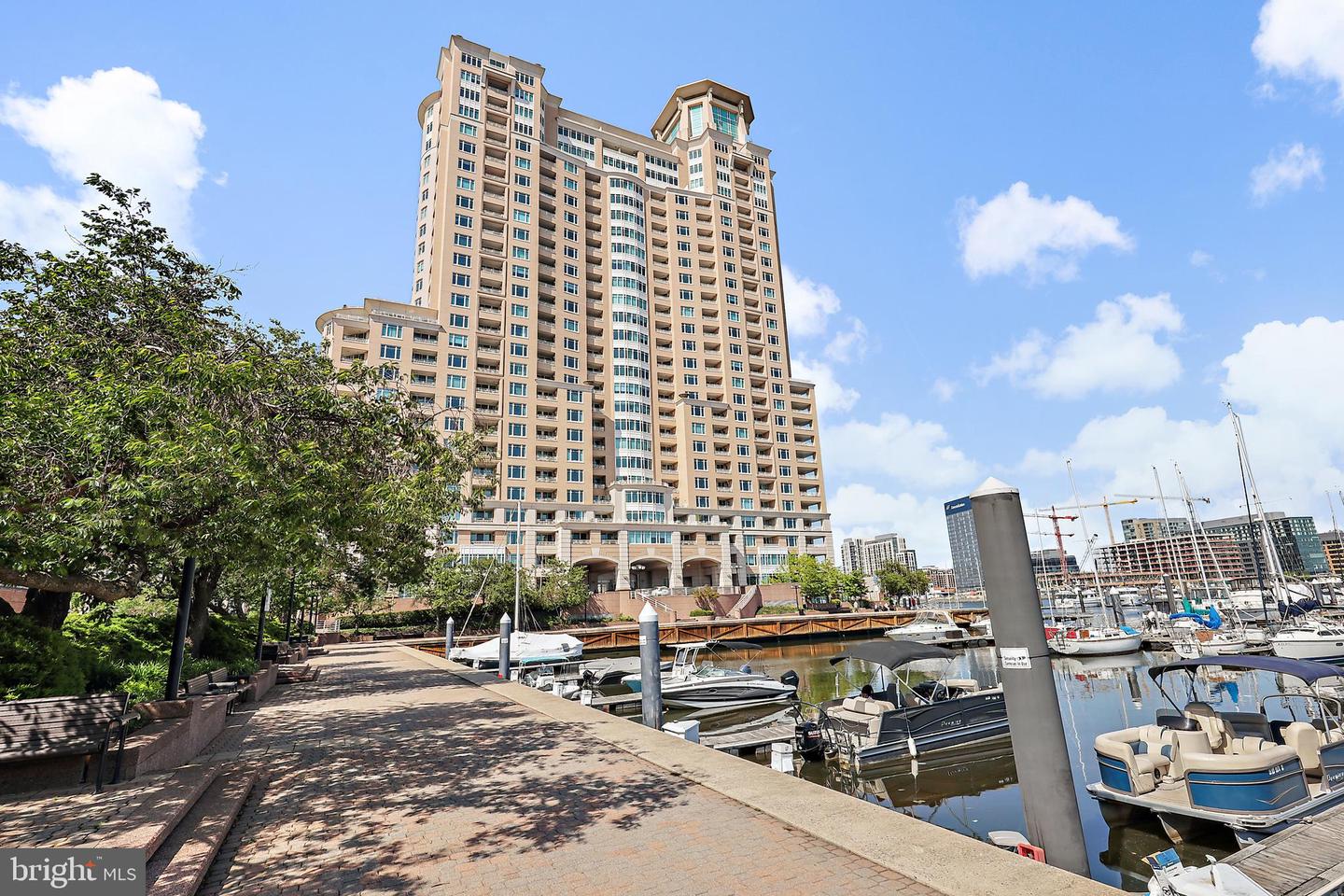 100 Harborview Dr #612 Property Photo