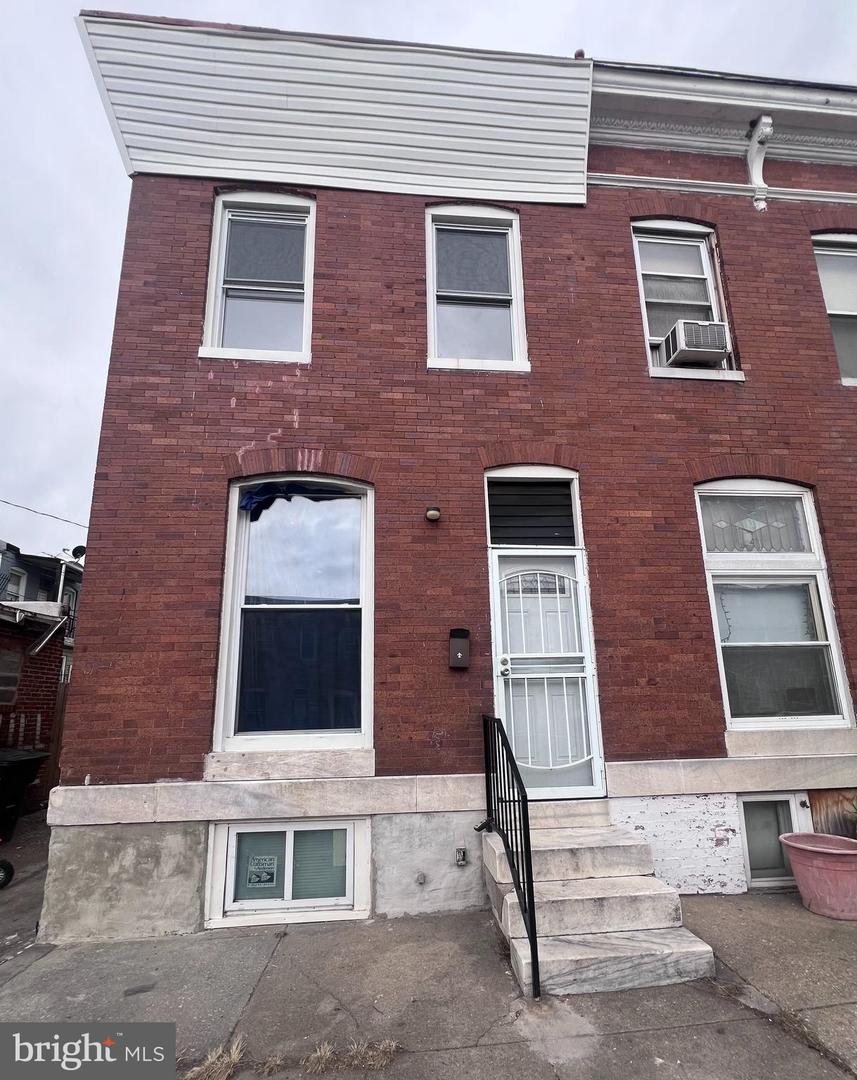 800 N Milton Ave Property Photo
