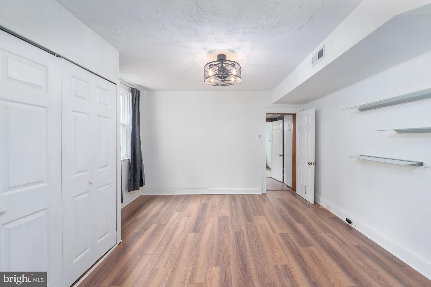 1735 Gough St Property Photo 16