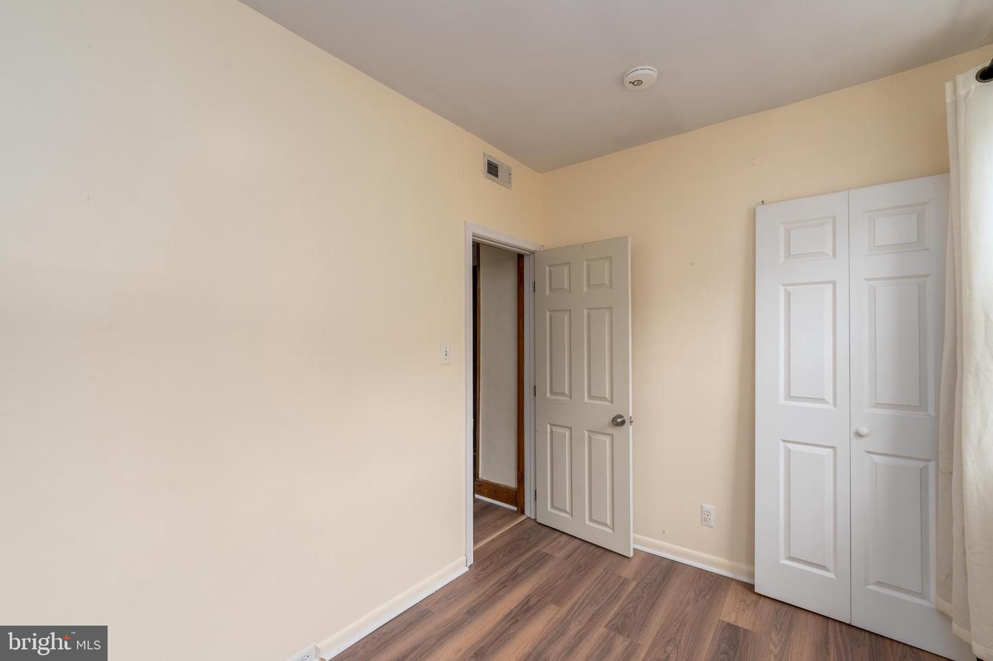 1735 Gough St Property Photo 19