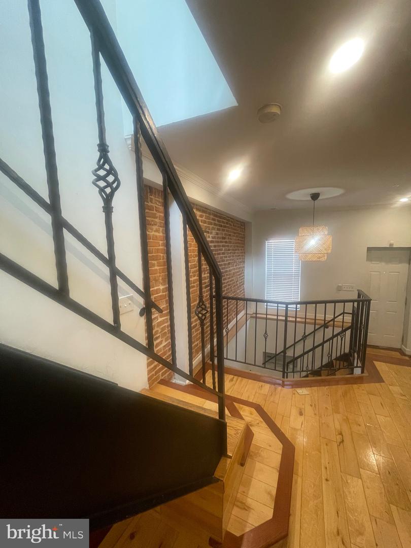 805 Mangold St Property Photo 14