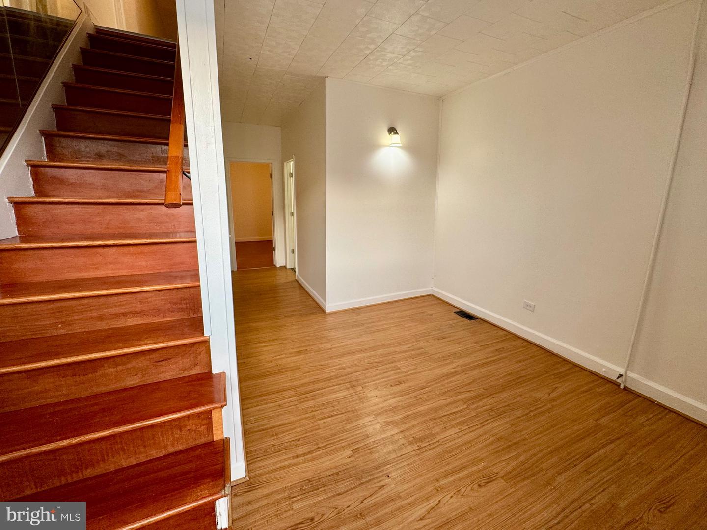 1810 N Monroe St Property Photo 5