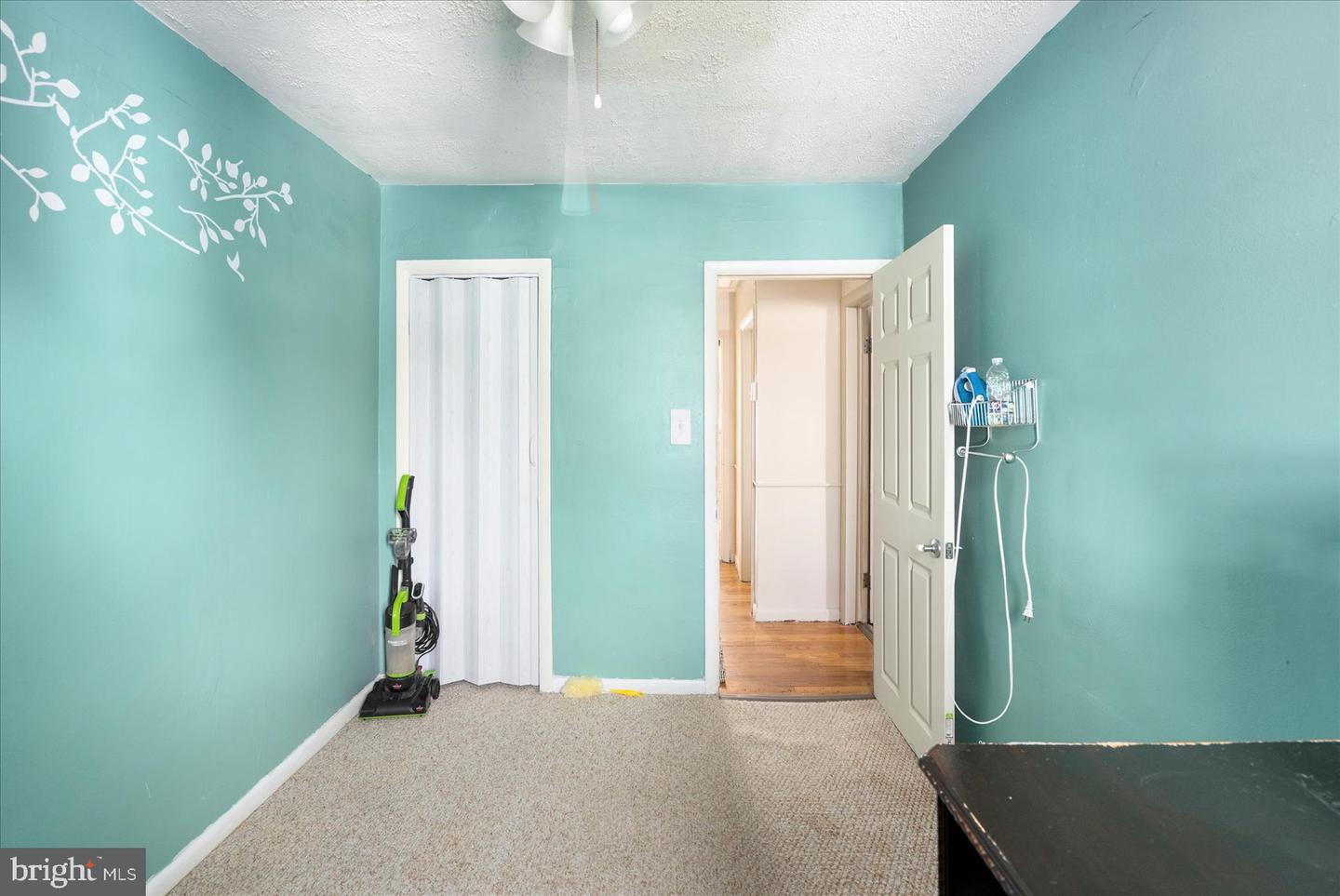 3512 Glenmore Ave Property Photo 22