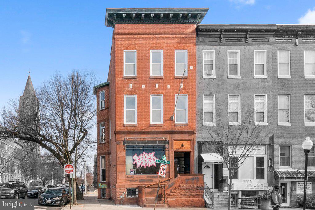 2129 N CHARLES ST Property Photo 1