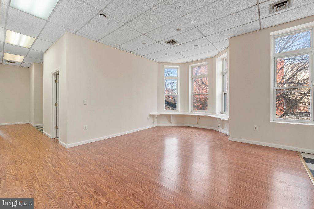 2129 N Charles St Property Photo 6