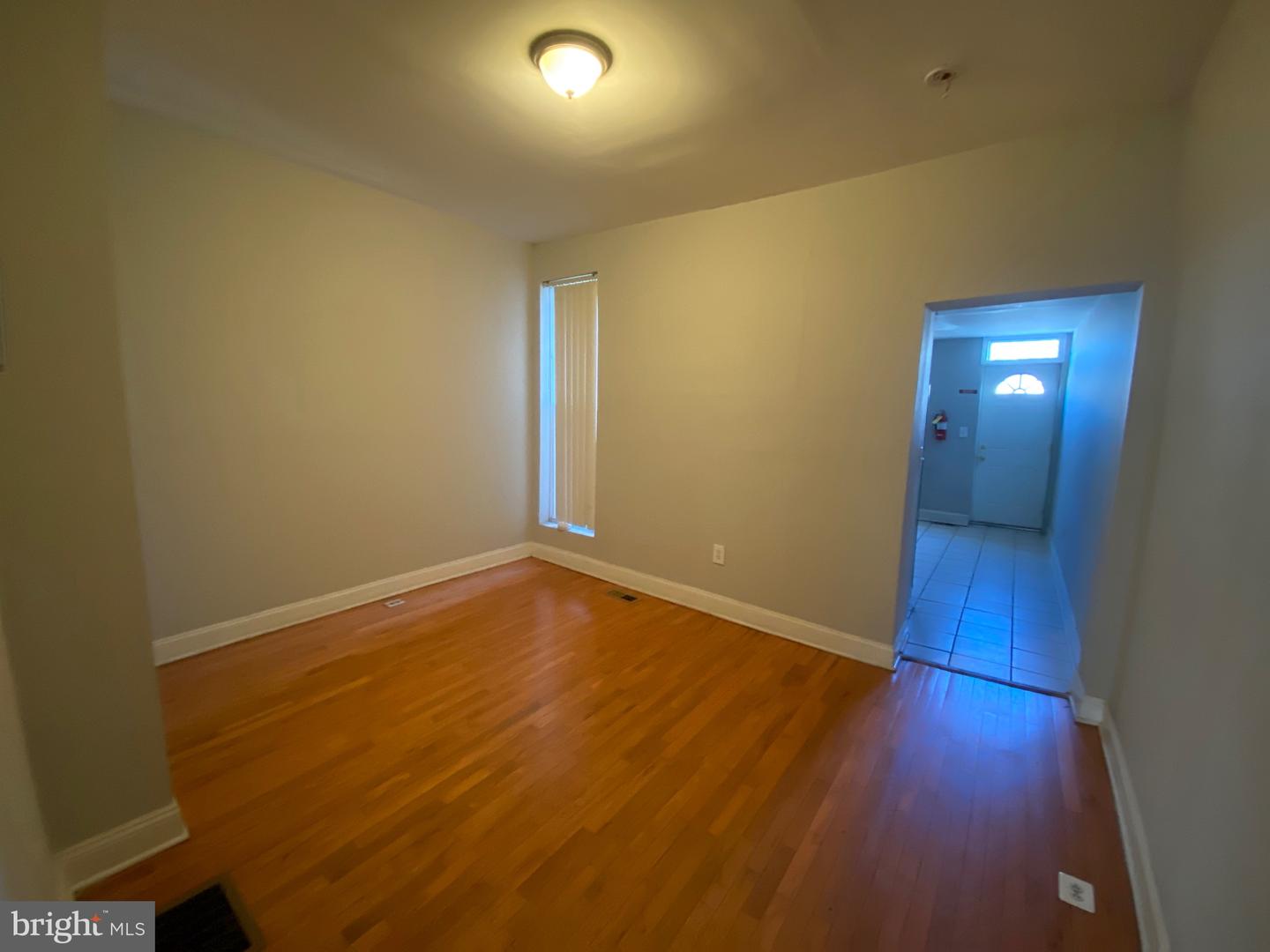 420 E Lorraine Ave Property Photo 3