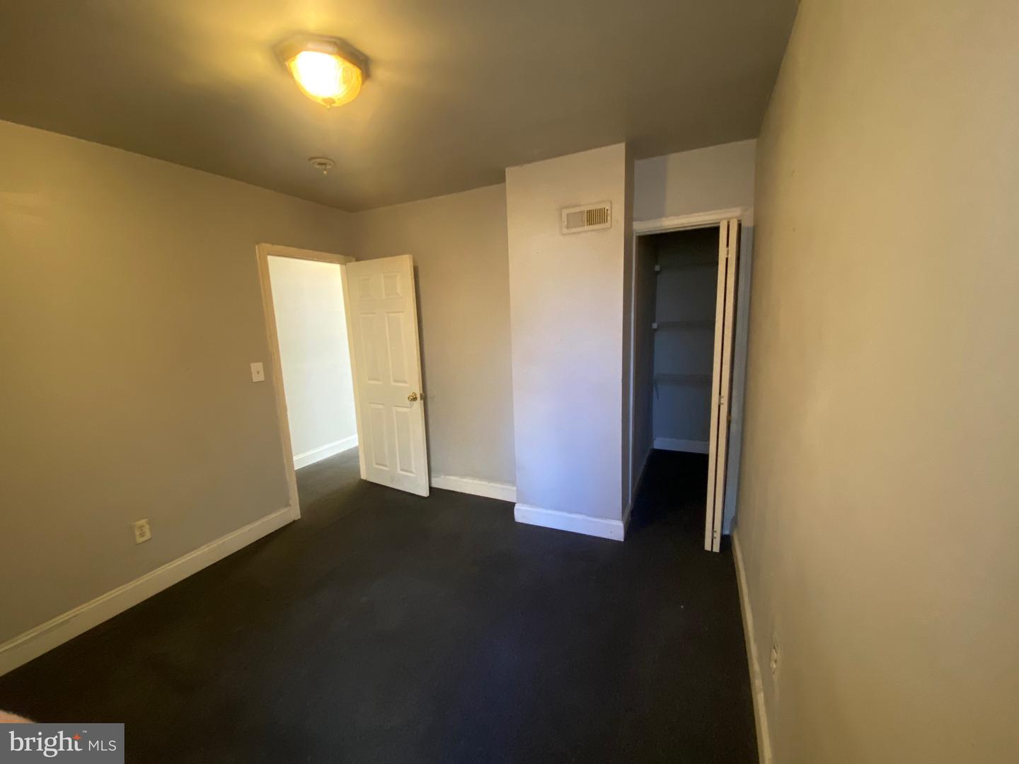 420 E Lorraine Ave Property Photo 11
