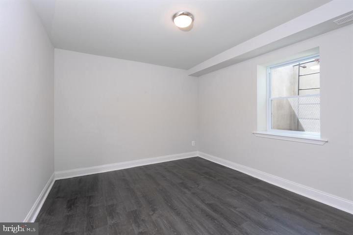 400 Patterson Park Ave Property Photo 21