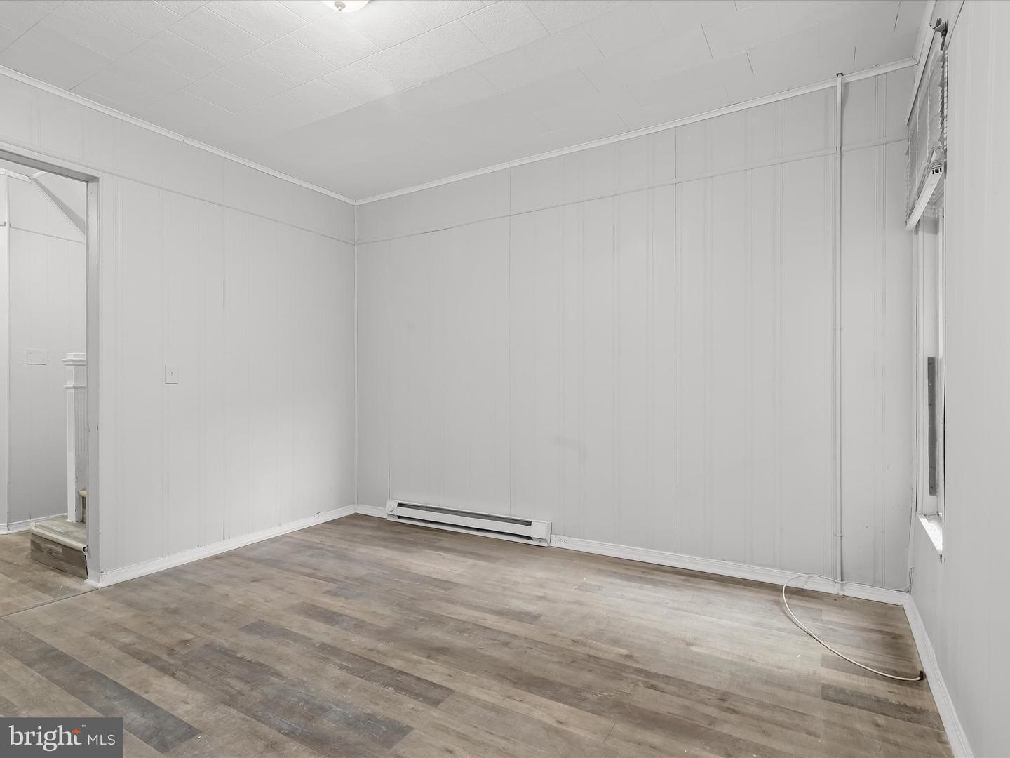 1135 Poplar Grove St Property Photo 11