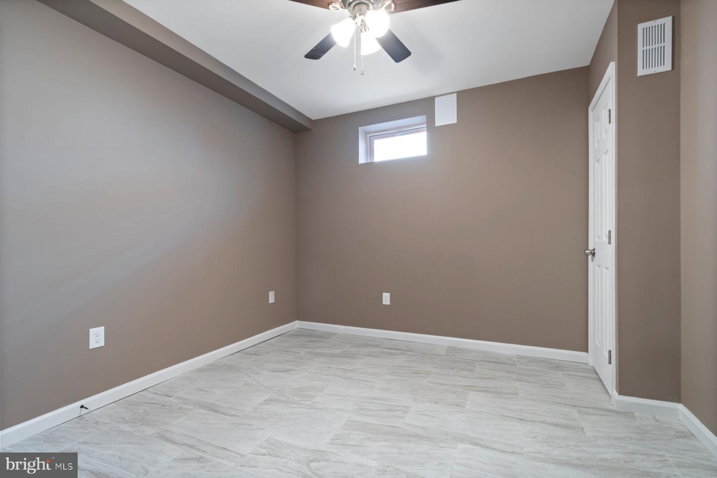 2621 Grogan Ave Property Photo 22
