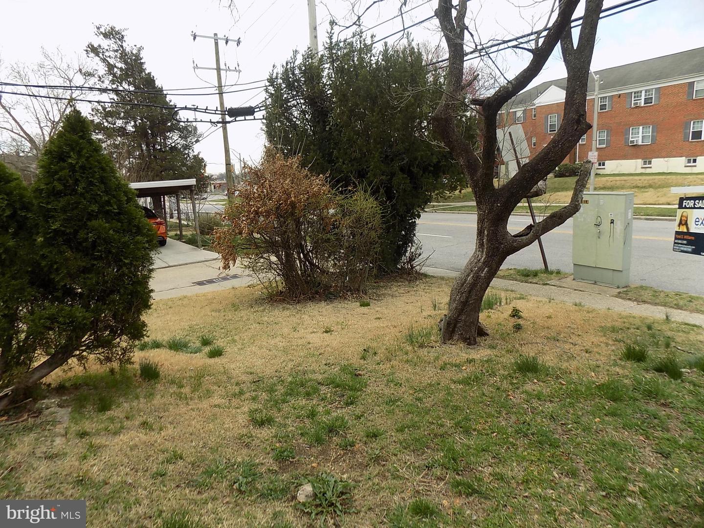 5701 The Alameda Property Photo 4