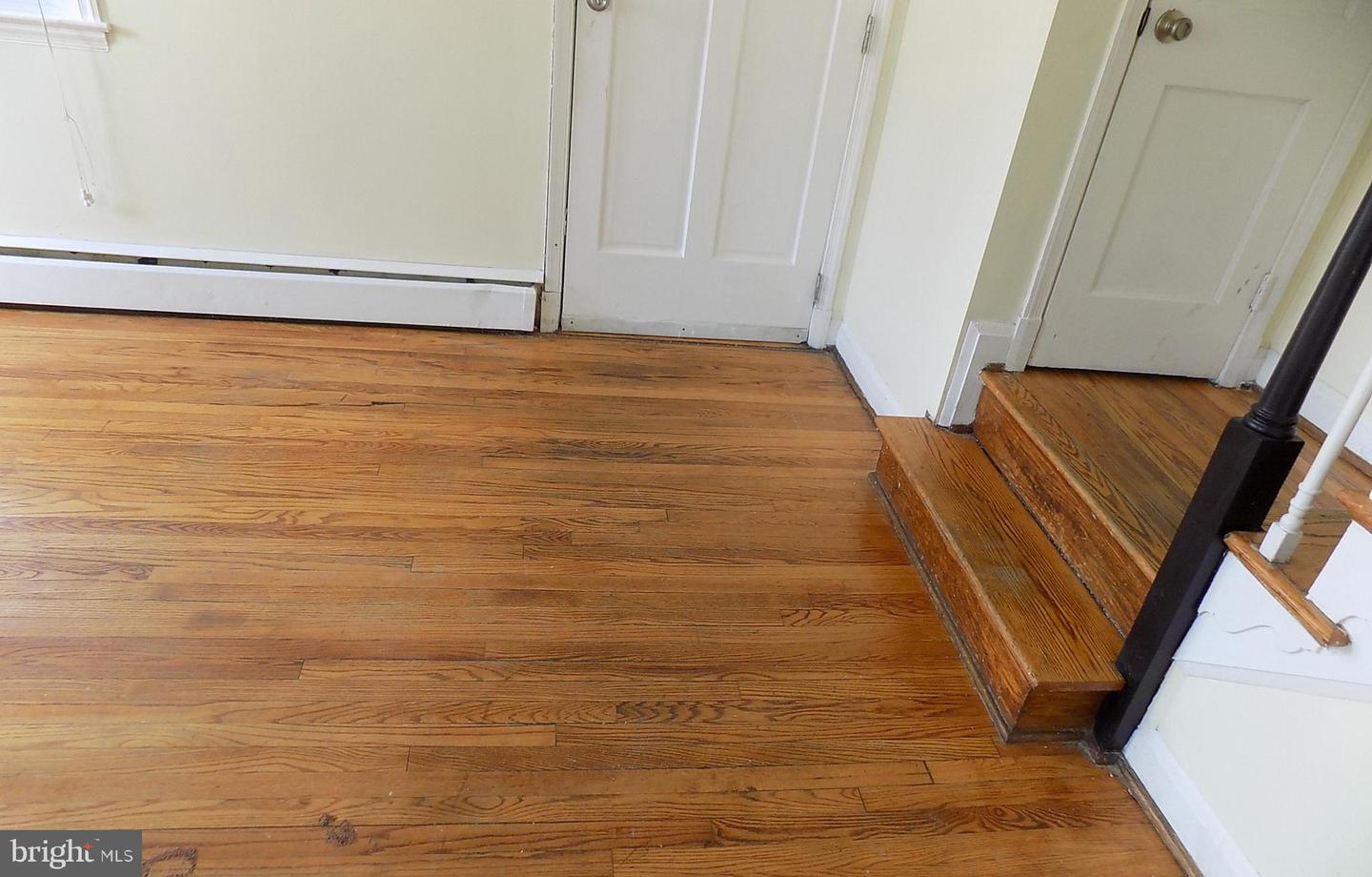 5701 The Alameda Property Photo 6