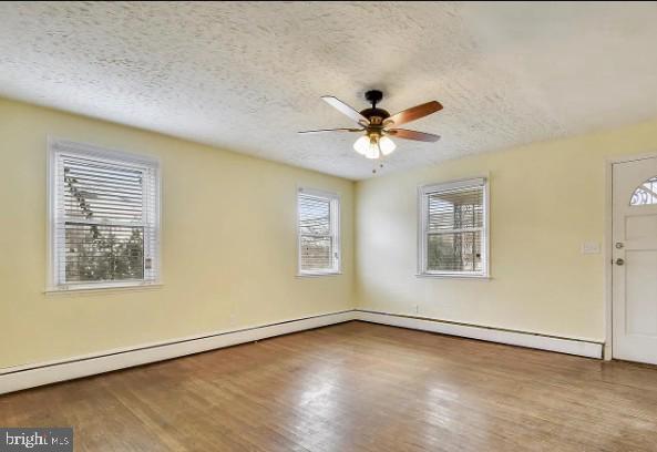 5701 The Alameda Property Photo 7