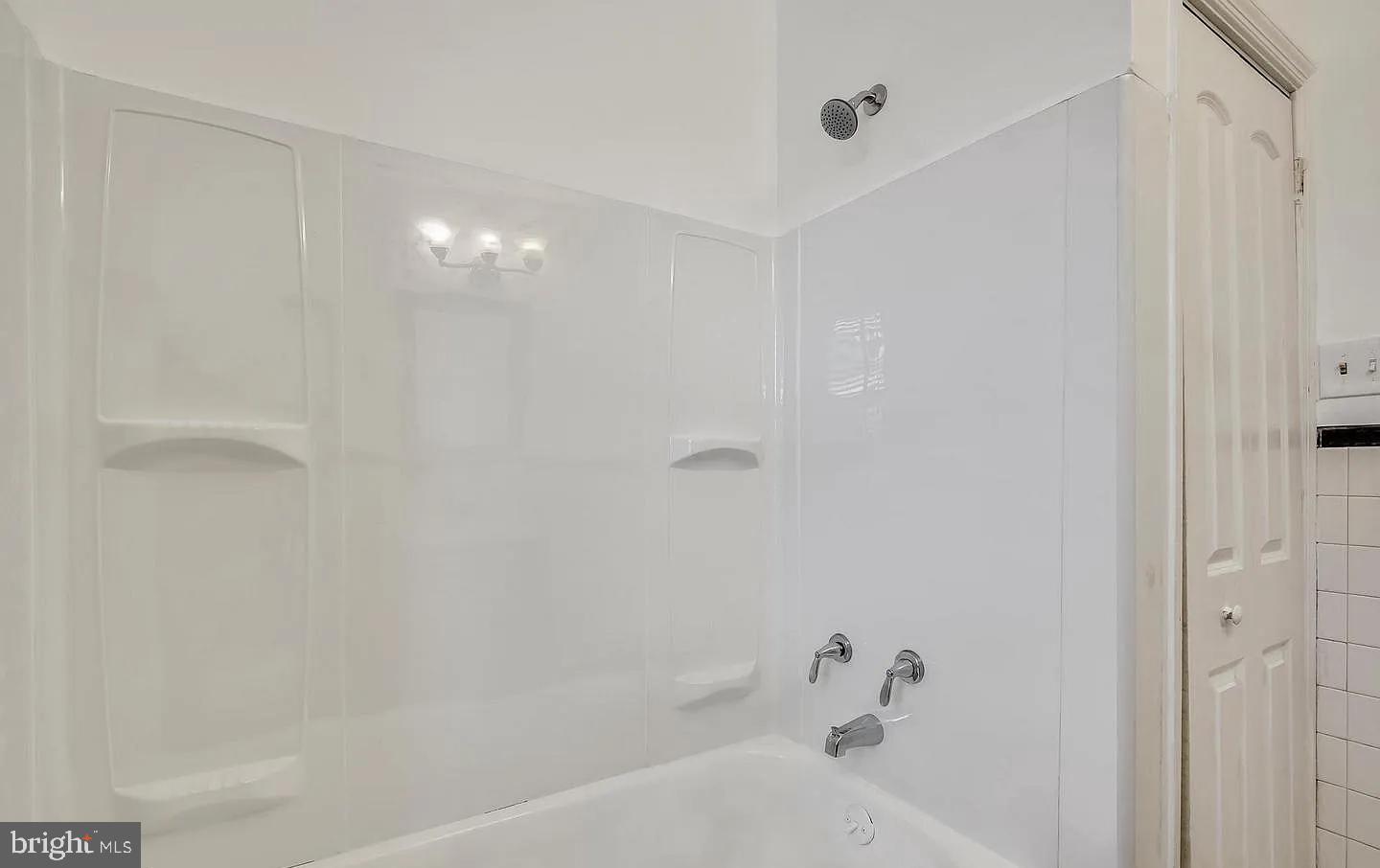 5701 The Alameda Property Photo 24