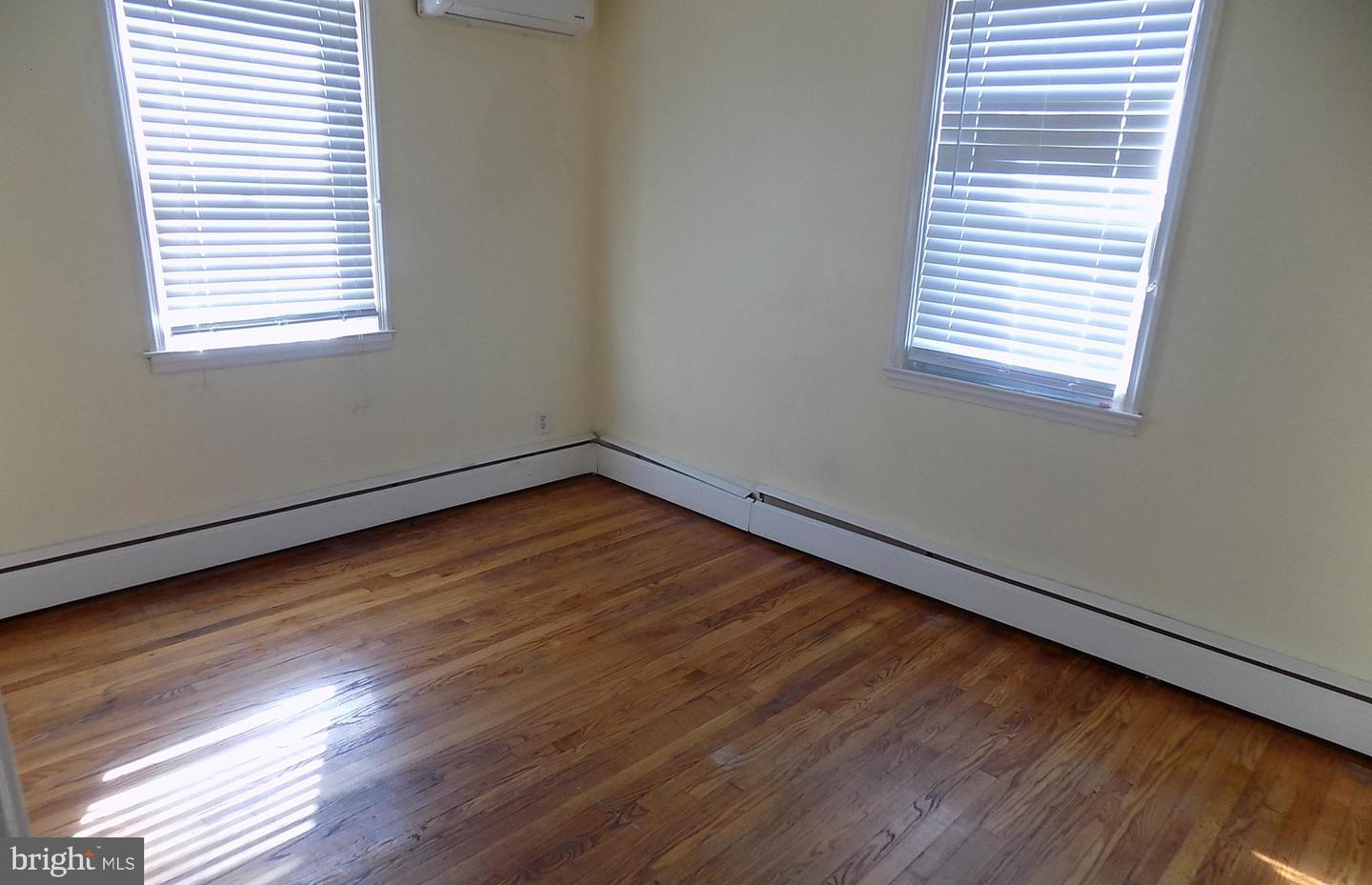 5701 The Alameda Property Photo 33