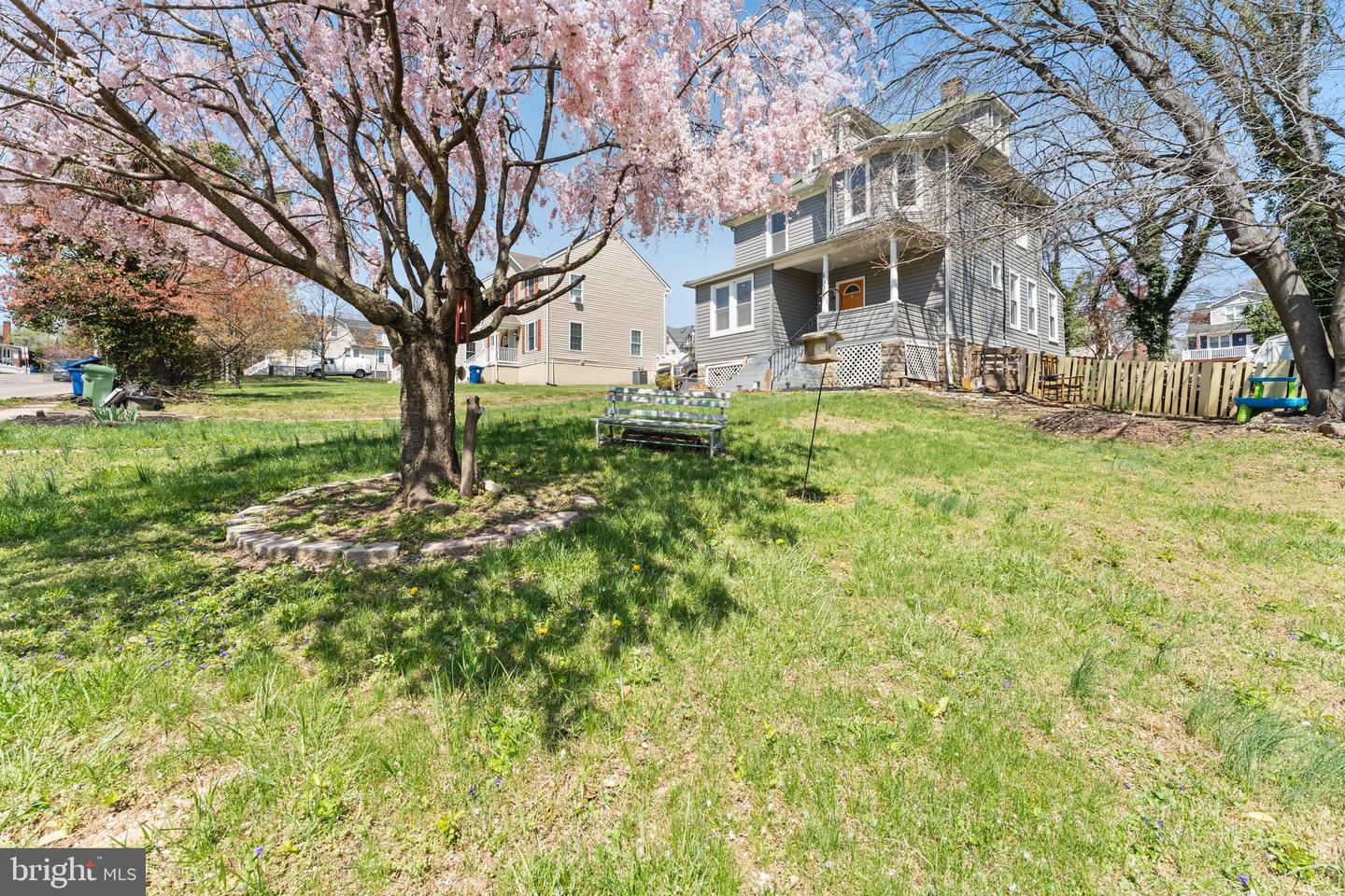 4004 Fleetwood Ave Property Photo 1