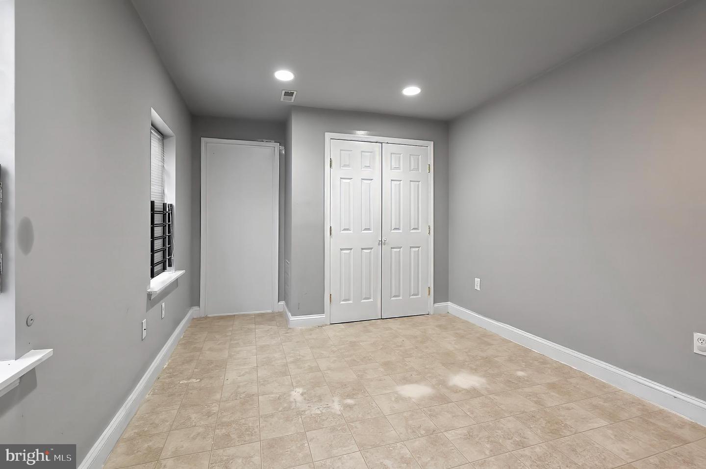 1311 Druid Hill Ave Property Photo 8