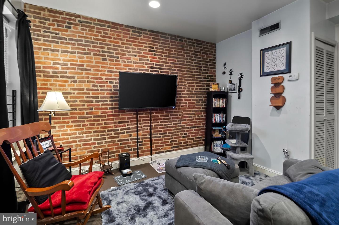 1311 Druid Hill Ave Property Photo 18