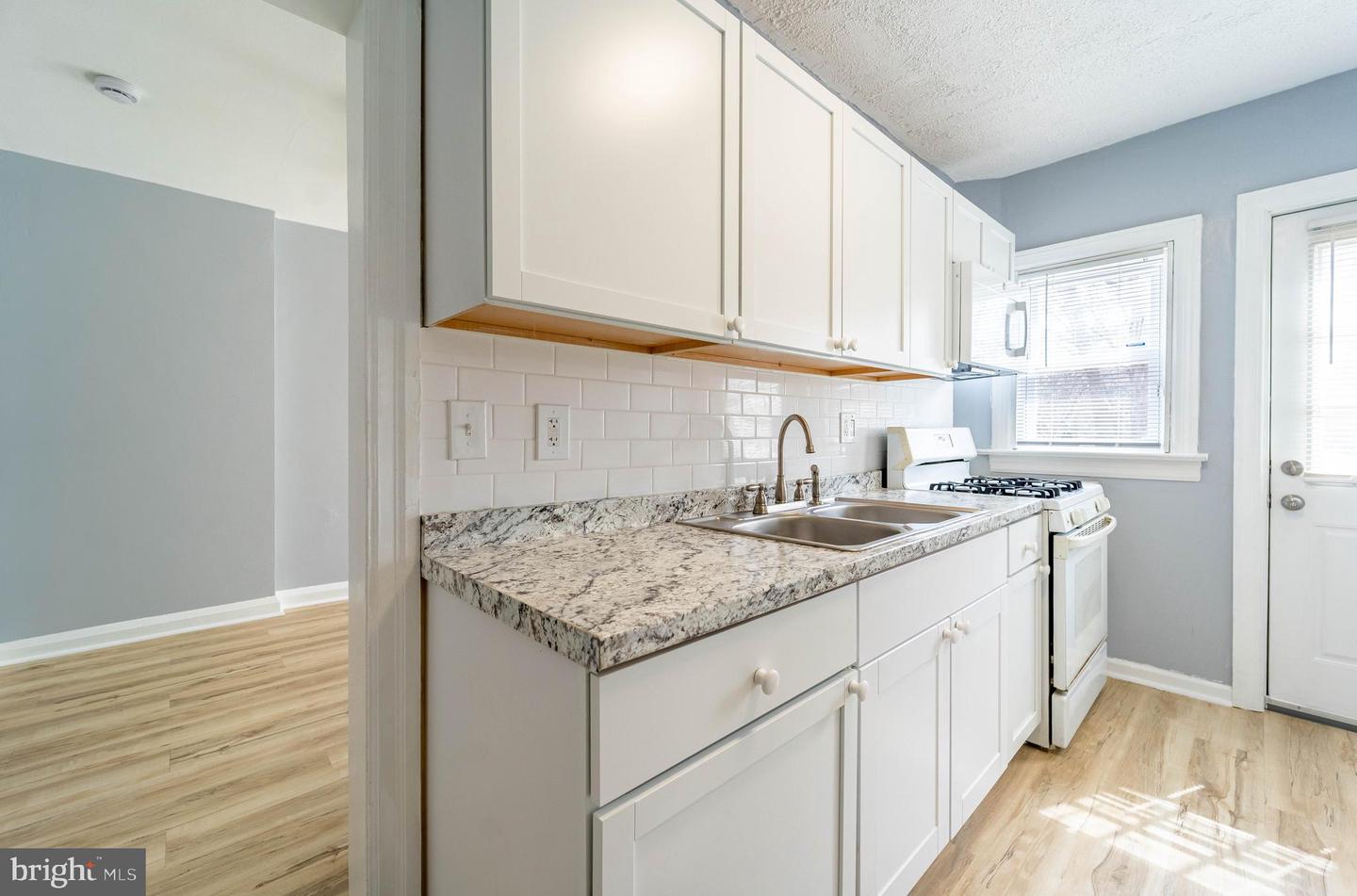3809 Brooklyn Ave Property Photo 10
