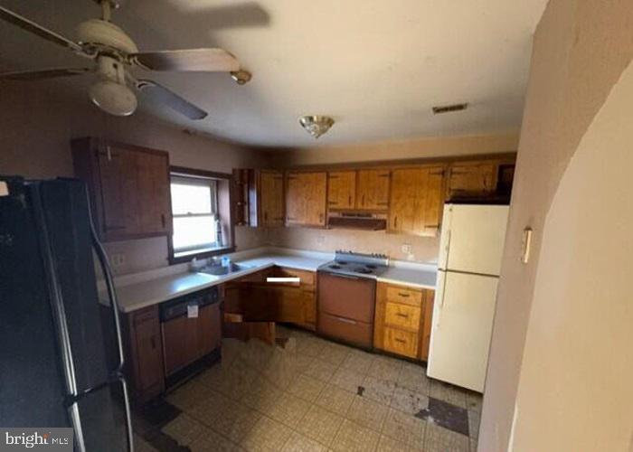2629 Wilkens Ave Property Photo 12