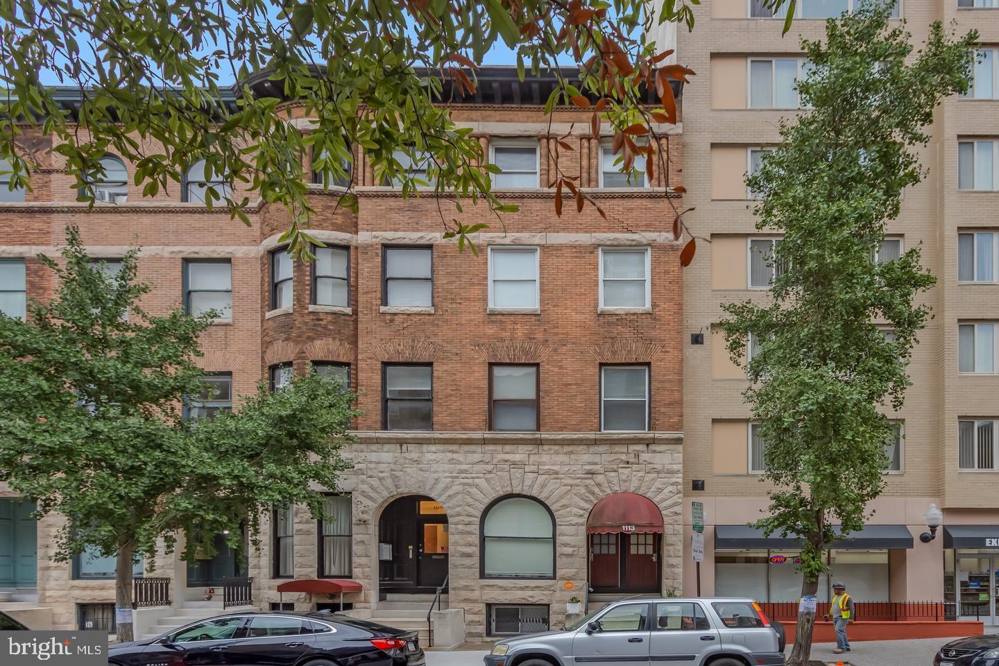 1113 N Calvert St Property Photo 1