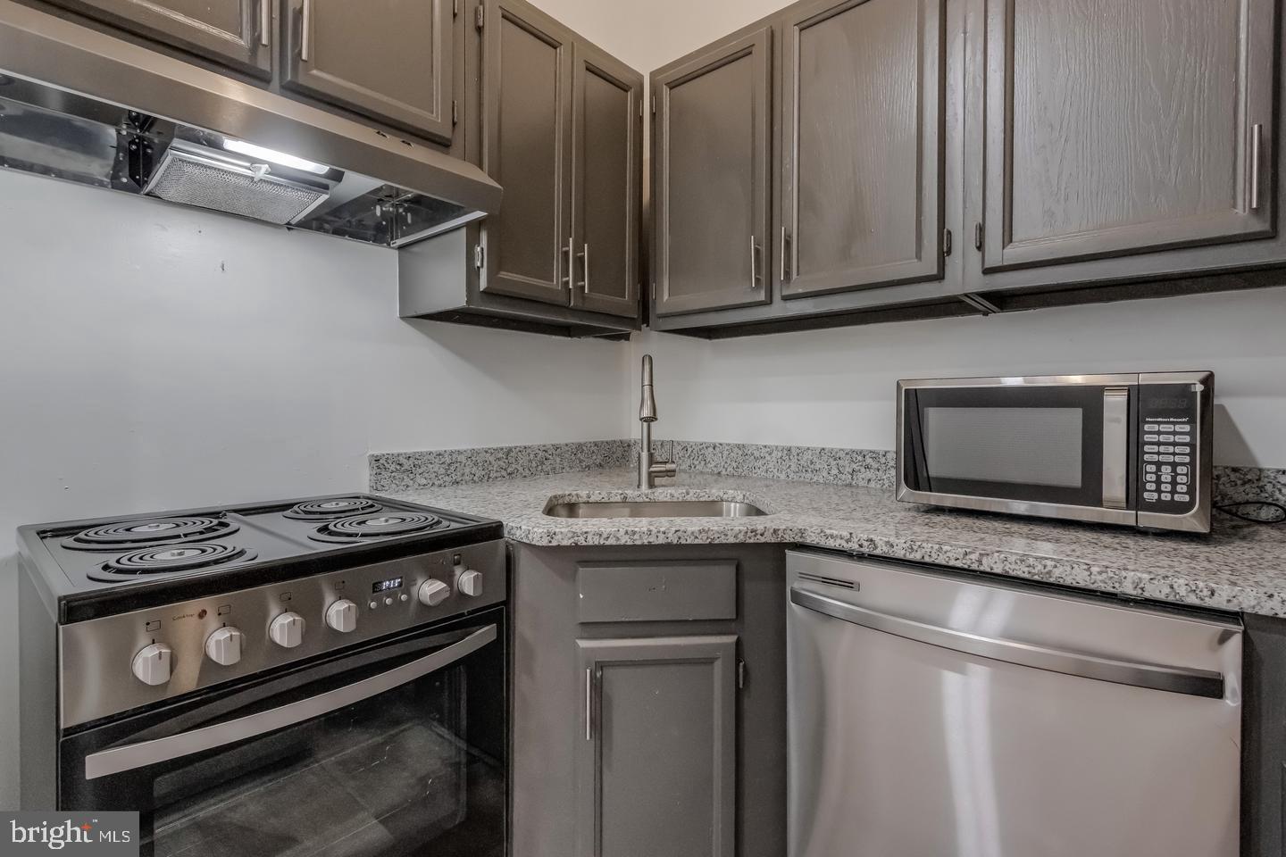 1113 N Calvert St Property Photo 7