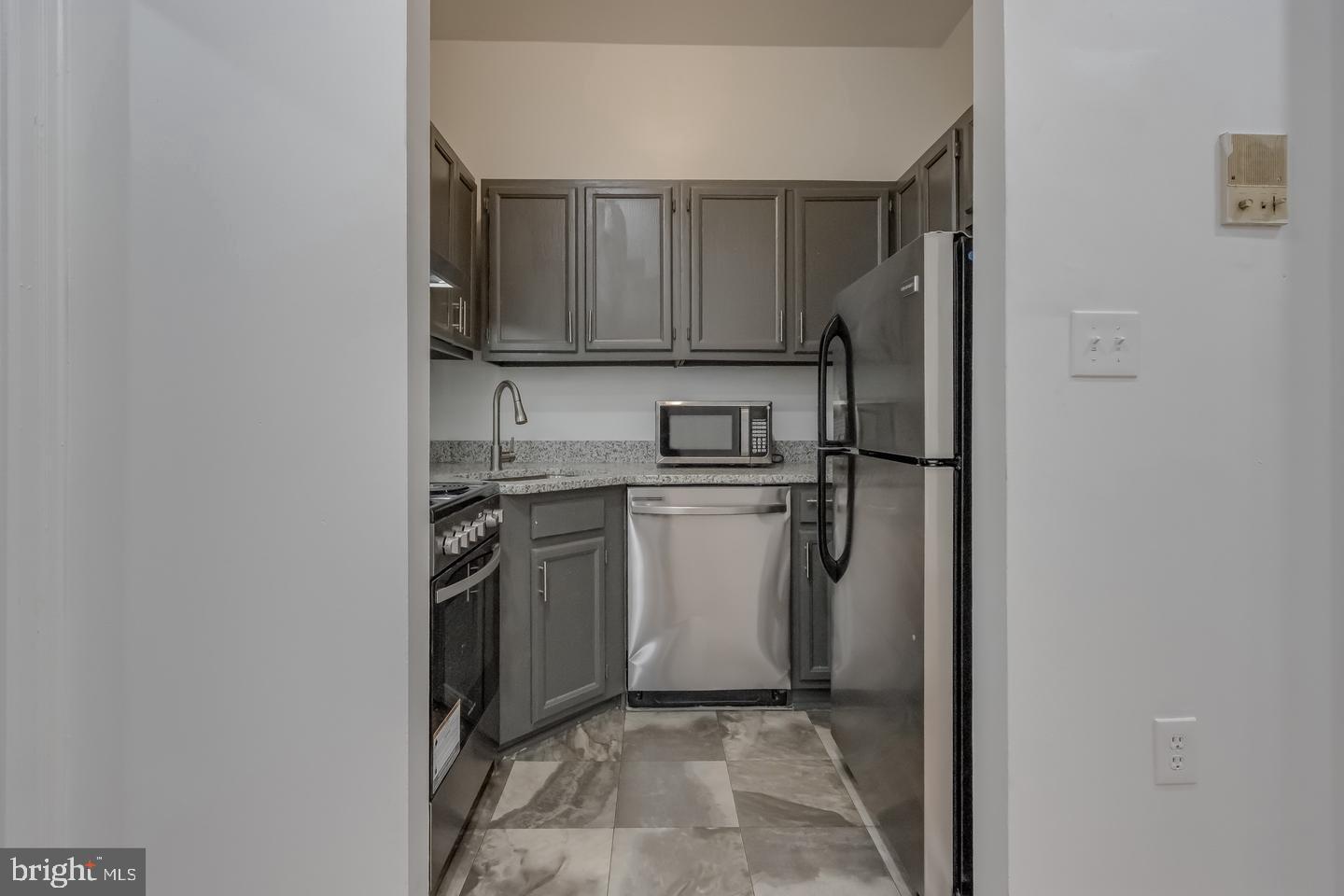 1113 N Calvert St Property Photo 8
