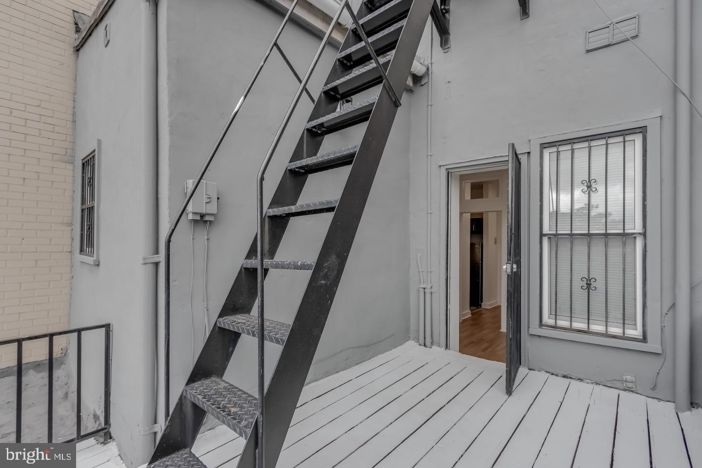 1113 N Calvert St Property Photo 11