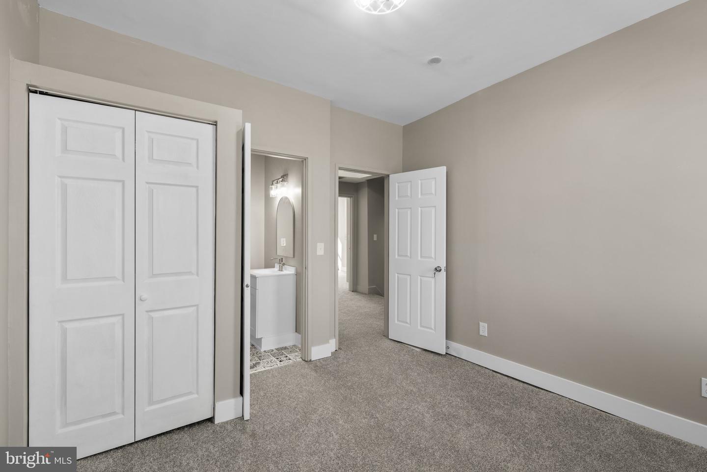 632 N Hilton St Property Photo 23