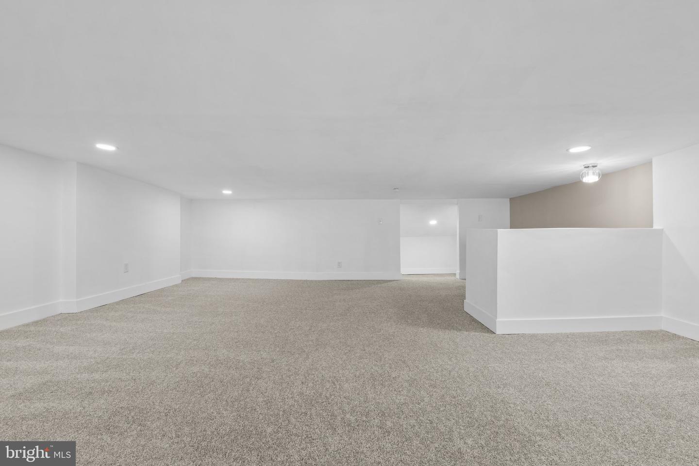 632 N Hilton St Property Photo 36