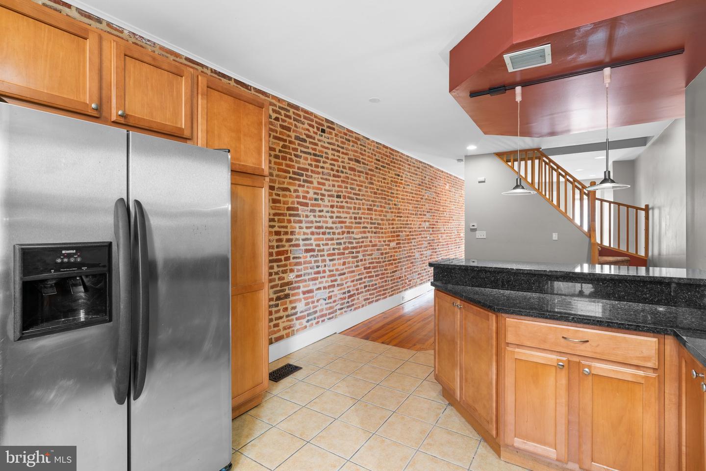 1320 S Carey St Property Photo 20
