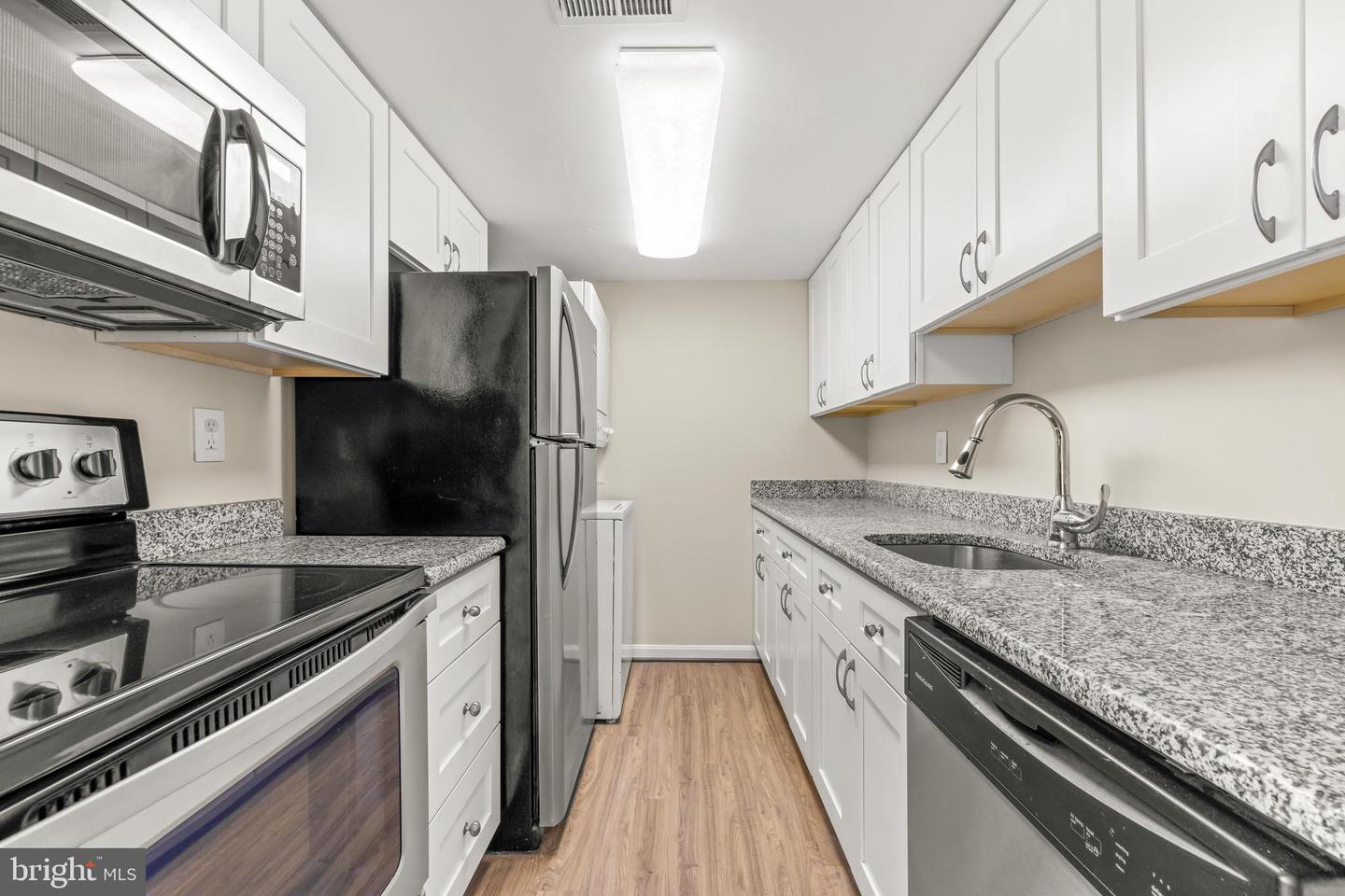 1516 Lancaster Street Property Photo 24
