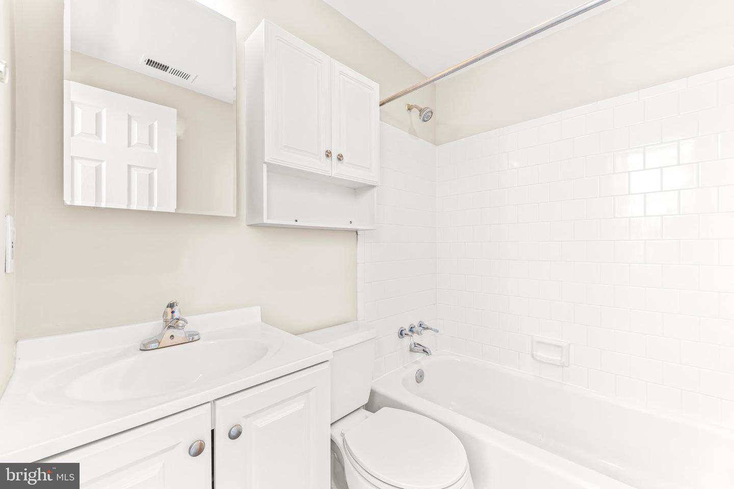 1516 Lancaster Street Property Photo 31